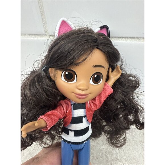 Gabby's Dollhouse Gabby Girl 8" Doll - Picture 6 of 8